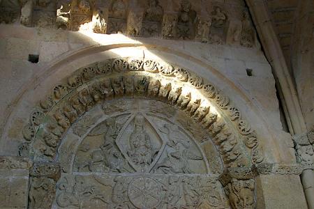 Sepulveda_Virgen_Pe_a_Porti