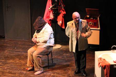 Imagen La Capacha Teatro con “Pedro y el Capitán” vencedora del III Certamen de Teatro Aficionado “Siete Llaves” de Sepúlveda