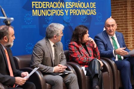 Imagen El presidente de la Diputación participa en Madrid en la presentación de la Oficina para la Transformación e Impulso para el Despliegue Digital de la FEMP